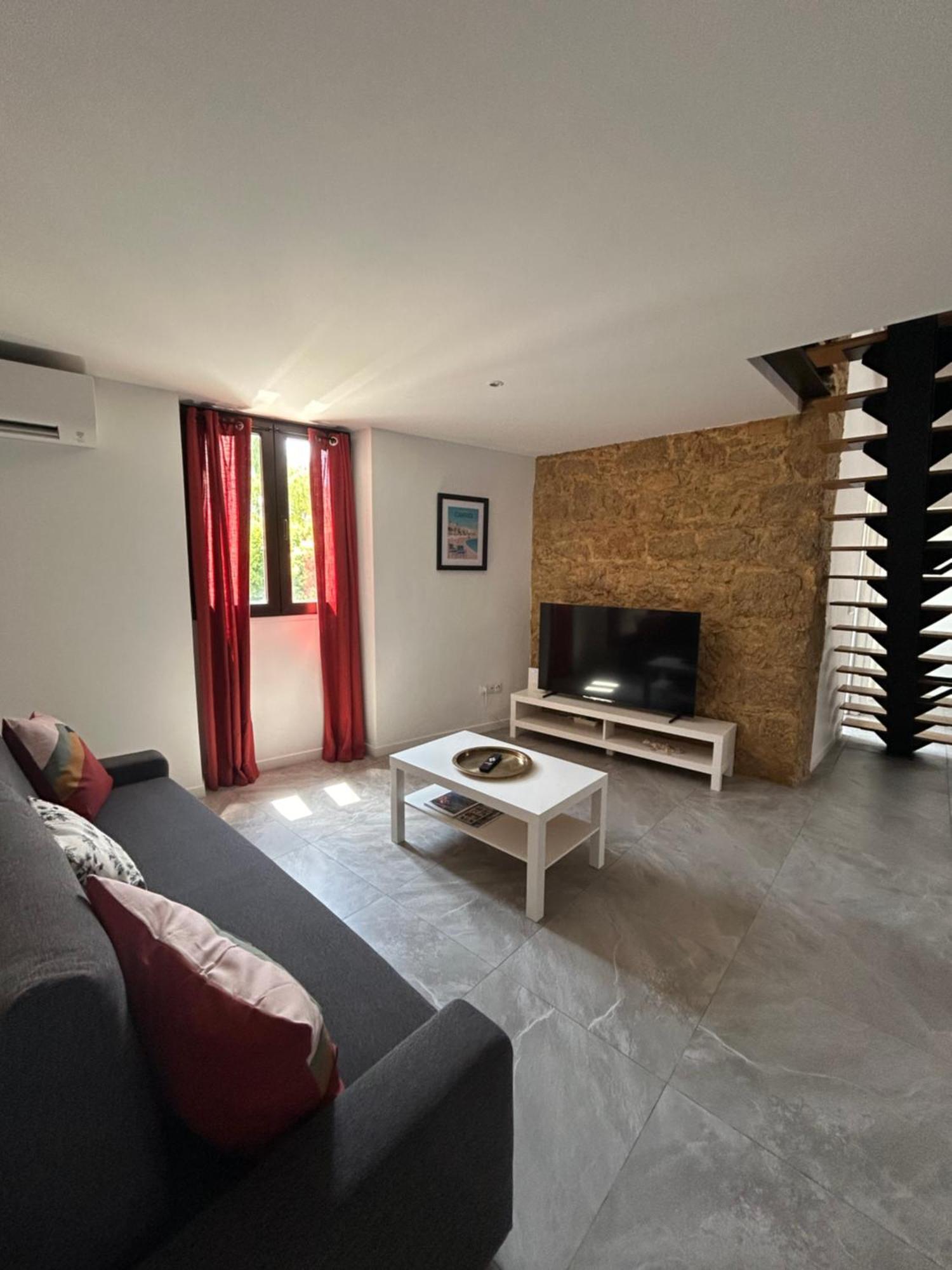 Residence "A Torbia" , 4 Appartements De 2 A 6 Personnes La Turbie Camera foto